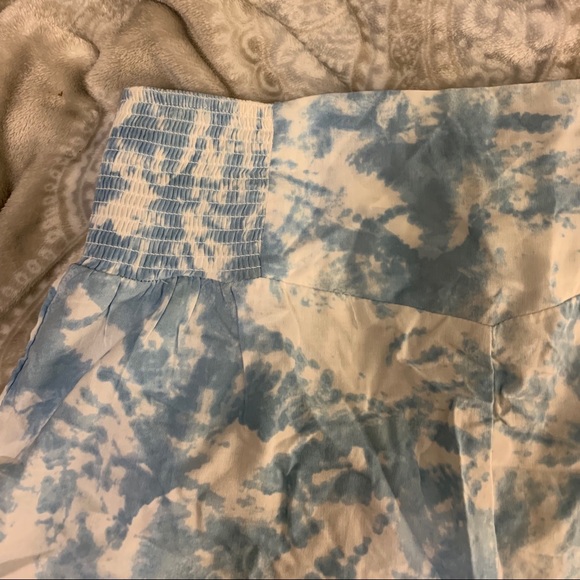 Tye Dye Flowy shorts - Picture 2 of 4
